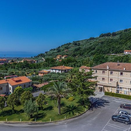 Hotel Ristorante La Mimosa Lamezia Terme Exteriör bild