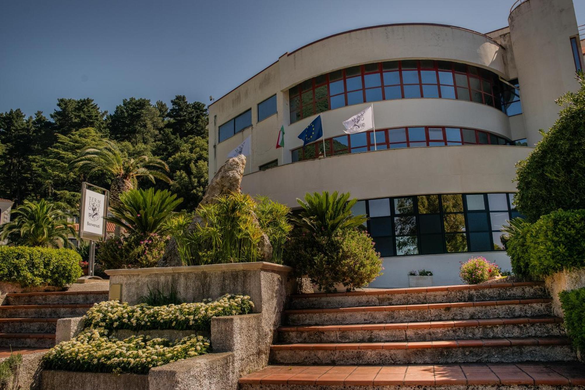 Hotel Ristorante La Mimosa Lamezia Terme Exteriör bild